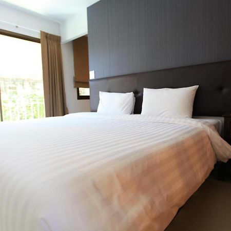 The One Residence Hotel Bangkok Dış mekan fotoğraf