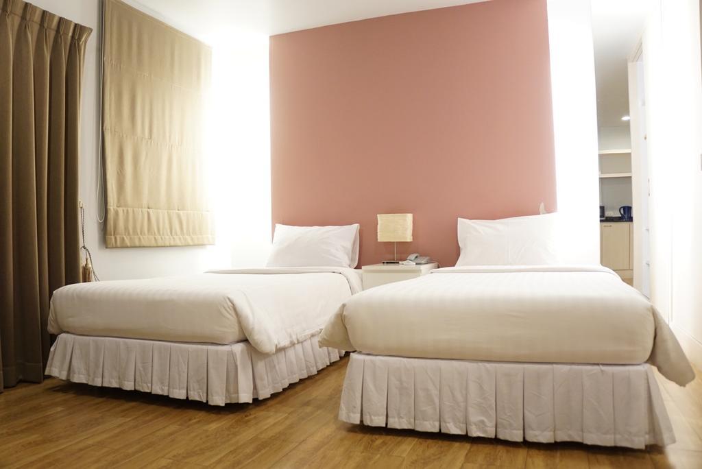 The One Residence Hotel Bangkok Dış mekan fotoğraf